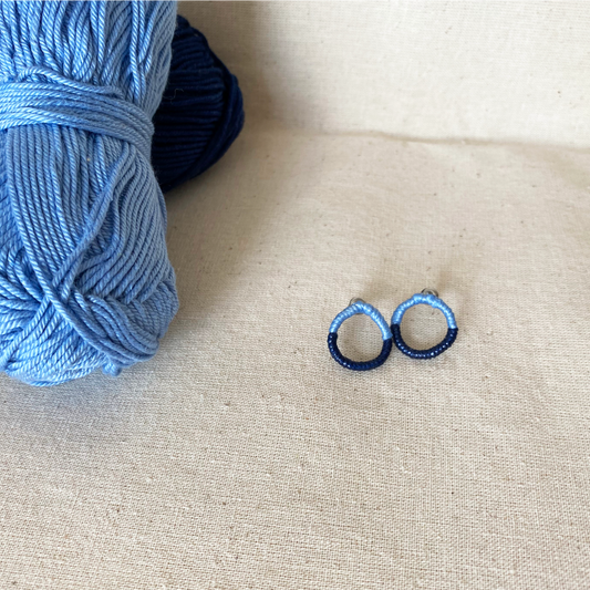 Circle earrings