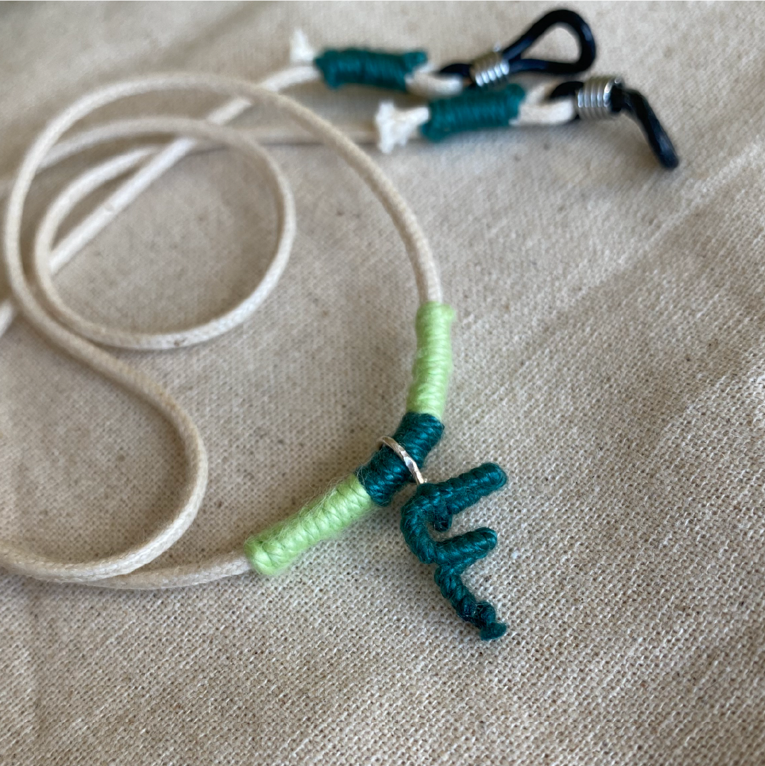Glasses chain