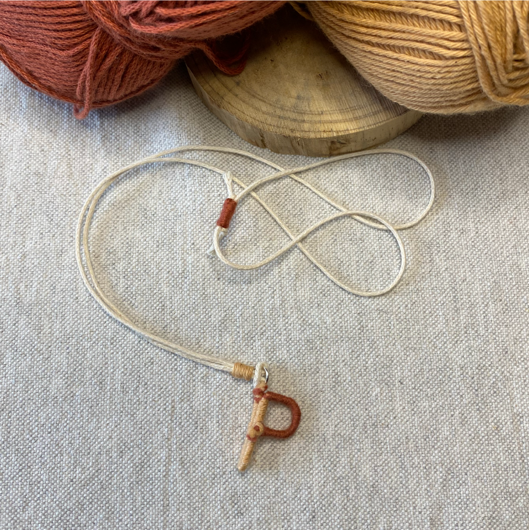 Pendant necklace